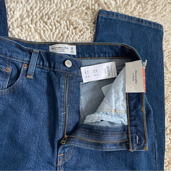 Abercrombie & fitch ultra high rise 90’s straight jean - Picture 3 of 4